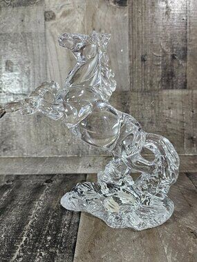 Wonders Of The Wild Crystal Horse Figurine Rearing 24% Lead Clear Stallion
